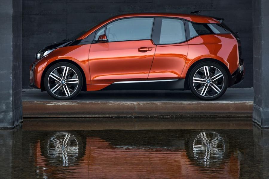  BMW i3 2014 года  (фото 215 из 240)